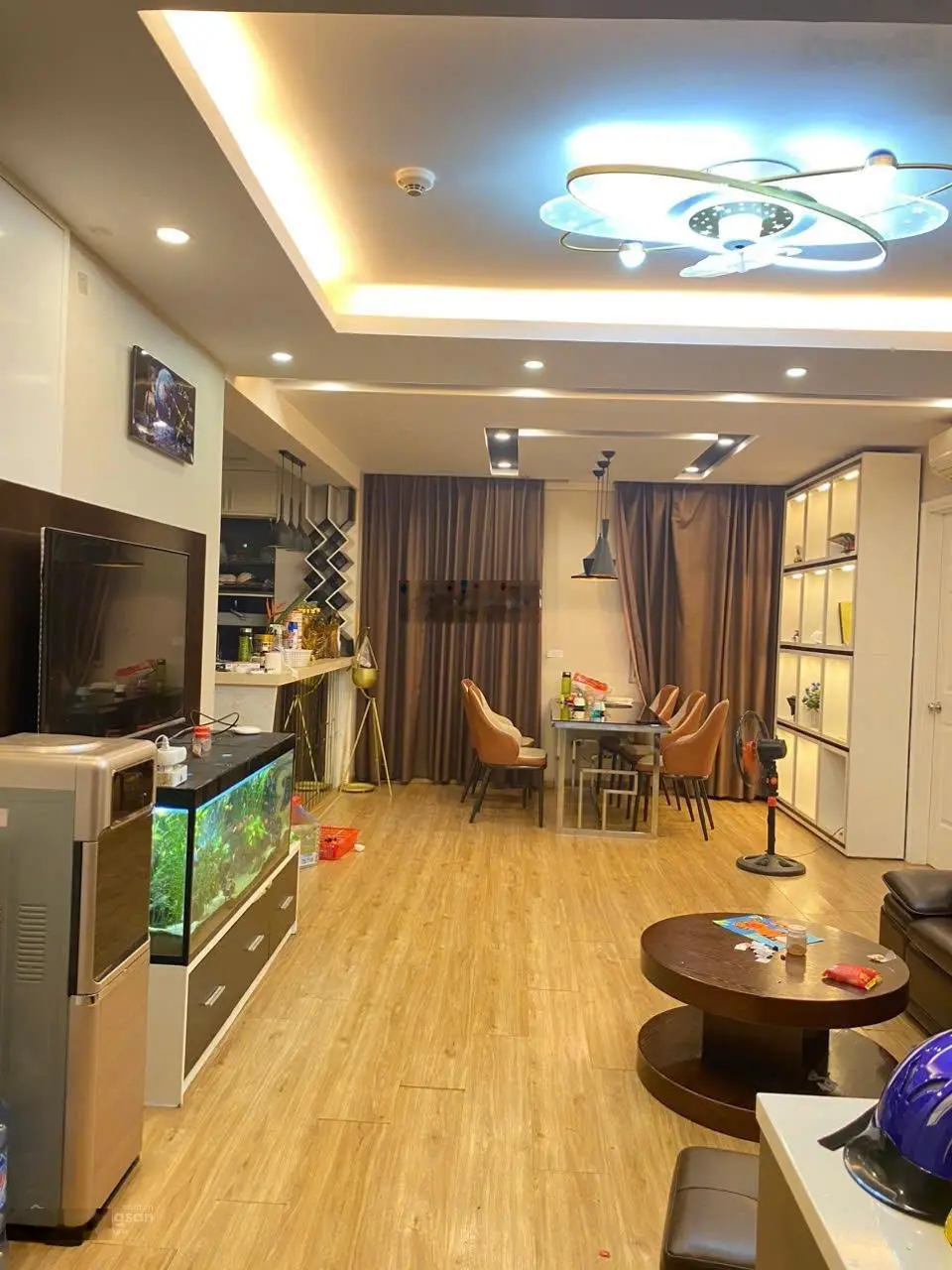 Bán nhanh căn hộ 2 phòng ngủ 2vs 55m2 giá 2,4x tỉ full nội thất giá tốt nhất khu vực