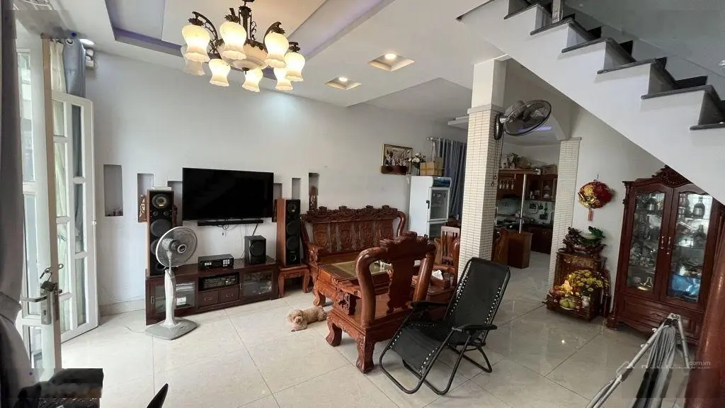 Nhà bán dt 115m2, kdc đhbk giá 8,3tỷ, phú hữu quận 9