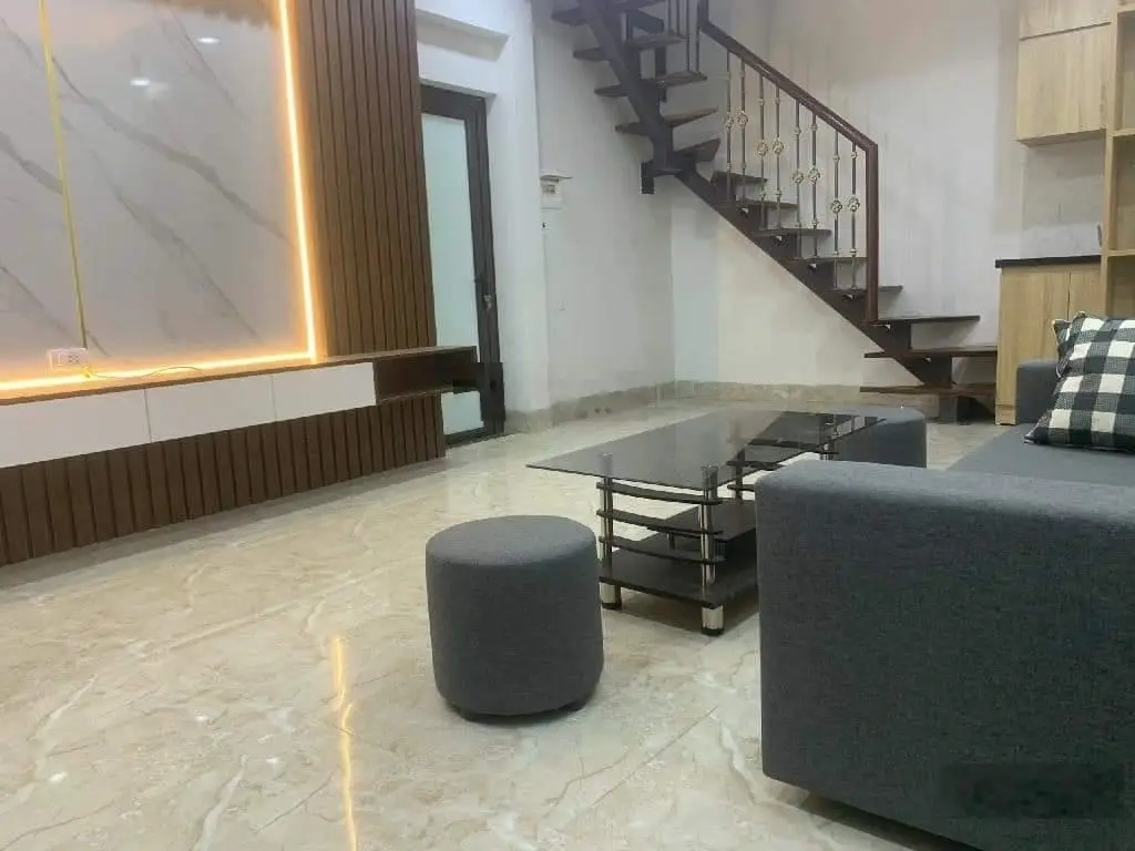 Bán nhà phố Lương Định Của, DT 27m x 3 tầng. Giá 4.35 tỷ