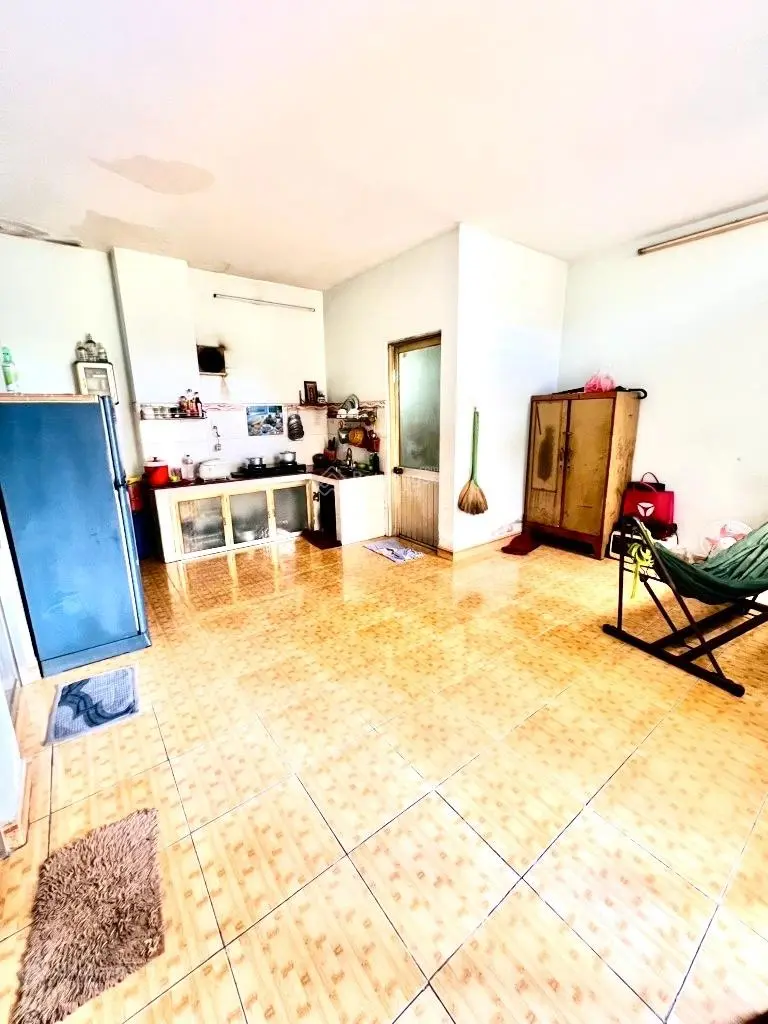 Chủ nhiệt bán gấp biệt thự sân vườn 2 tầng - 4 mặt tiền - ngay trung tâm Hiệp Bình Phước, Thủ Đức