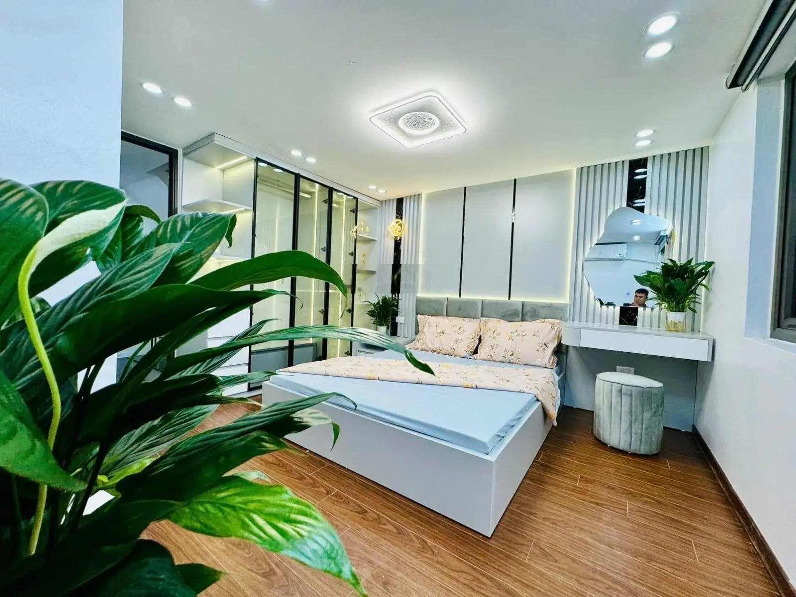 Thanh xuân hiếm 29 m fuul nội thất nhà đẹp long lanh chỉ 4.38 tỷ