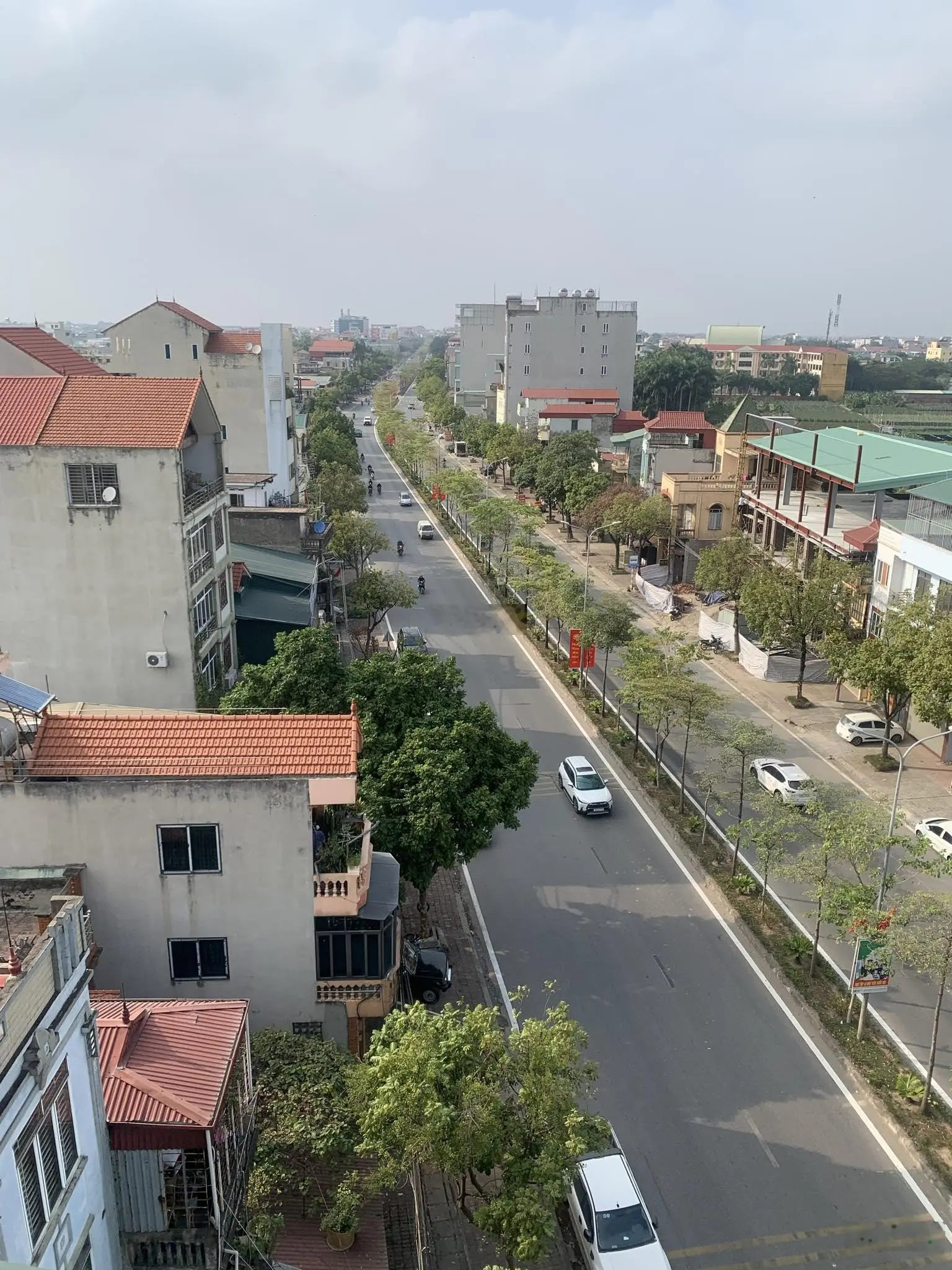 Mặt phố Tây Sơn, vị trí đắc địa, 102m2 6 tầng thang máy, kd sầm uất mọi loại hình