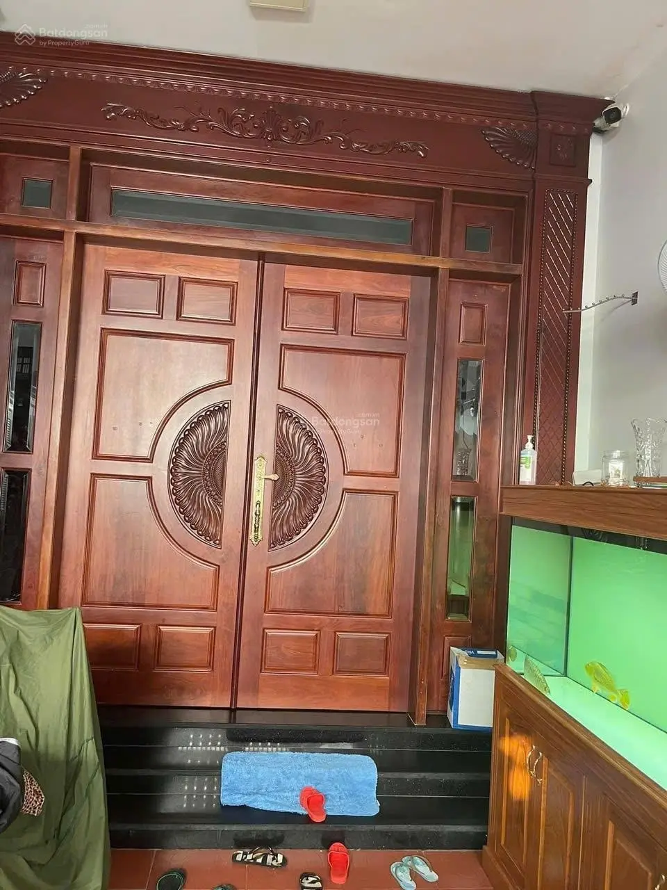 Nhà đẹp 3 tầng 4x20m hẻm oto đậu trong nhà gần chợ Chó Trung Mỹ Tây