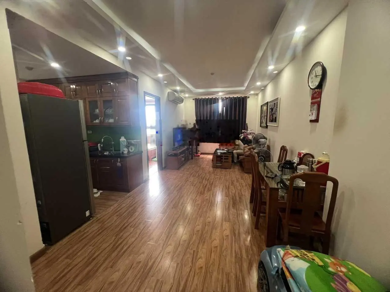 Bán chung cư CT1 Thái Hà, Bộ Công An - 43 Phạm Văn Đồng tầng 18, DT: 70m2 x 2PN, 2WC - Nhỉnh 3 tỷ