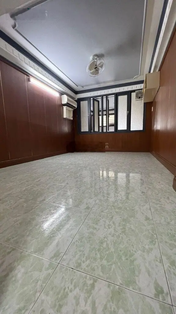 Bán nhà giá tốt, quận 8, Âu Dương Lân, 4 tầng BTCT, ngang 4, 4PN mới đẹp, HXH, pháp lý chuẩn, không