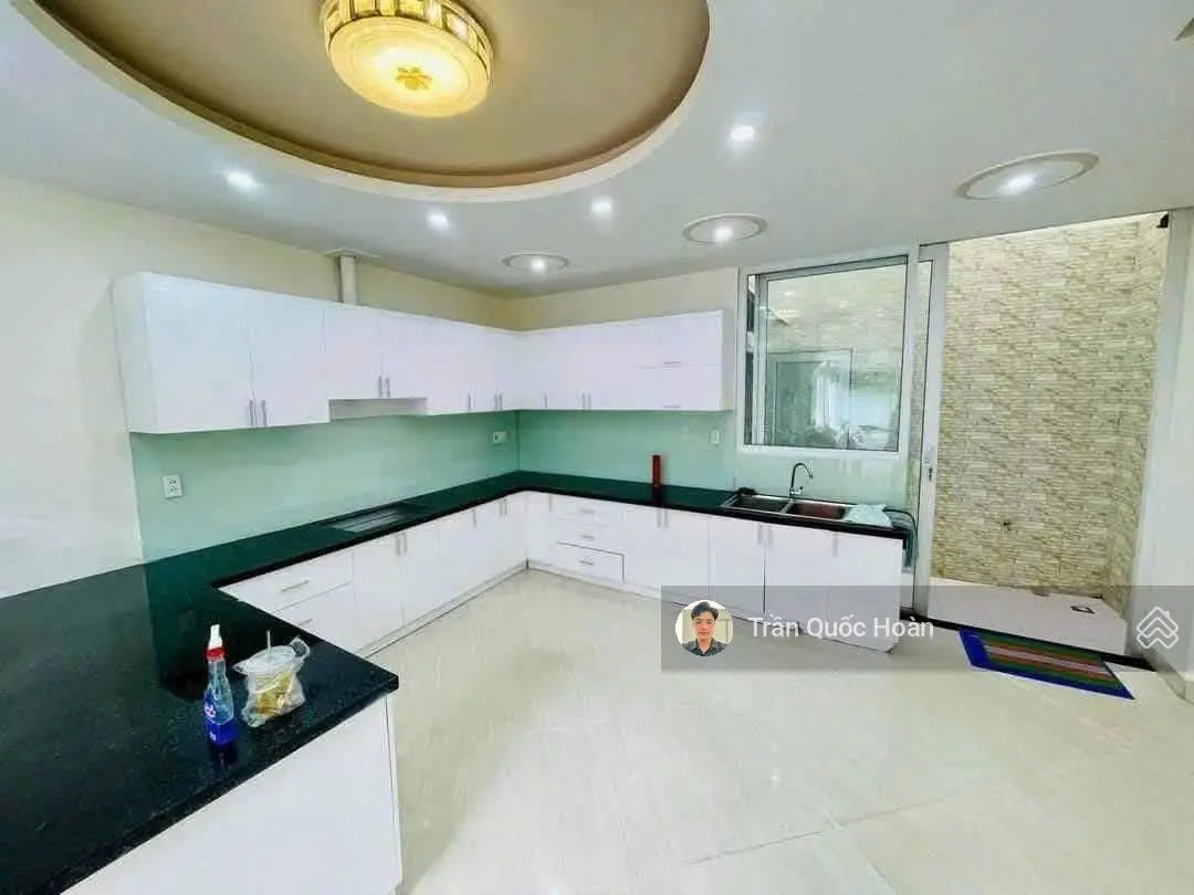 Bán nhà mặt tiền Bà Triệu, P4, Vũng Tàu, 76m² thổ cư, 1 trệt 1 lửng 2 lầu, giá 8,6 tỷ
