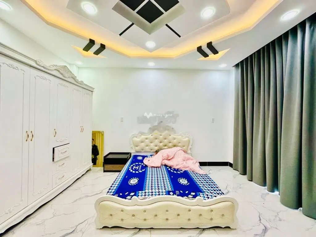 Nhà 4 tầng hẻm 125 Hoàng Hoa Thám 171m2 chỉ 24 tỷ