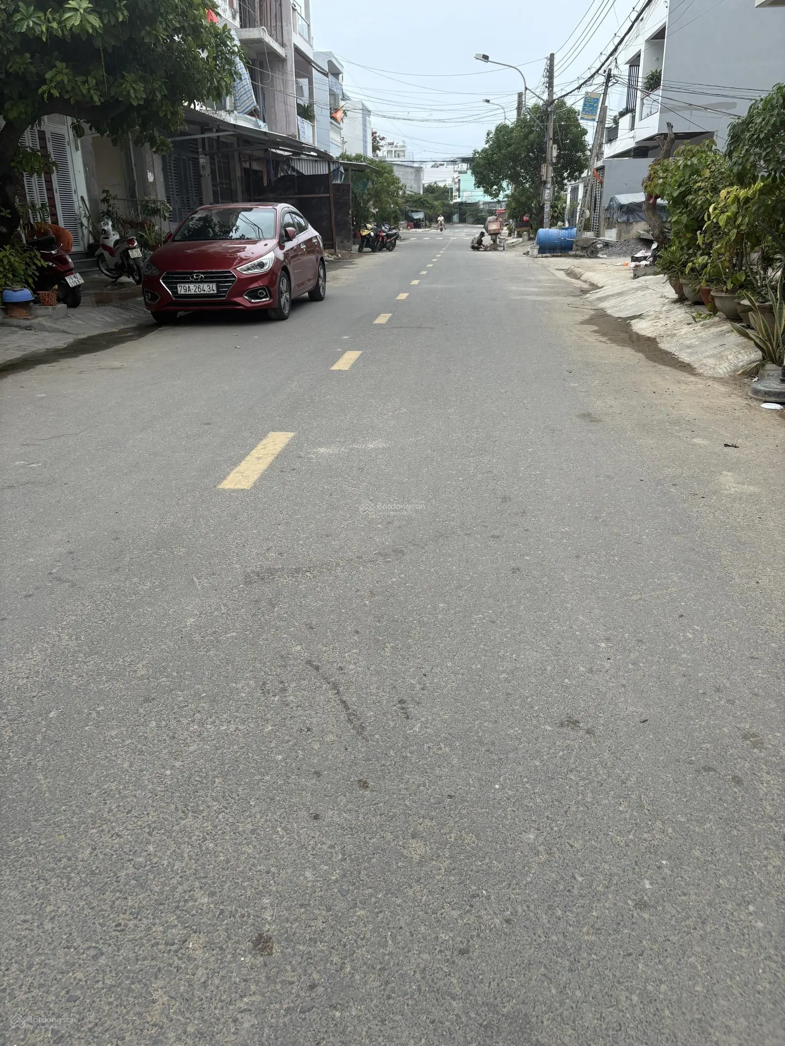 HÀNG VÍP, CHÍNH CHỦ NHỜ, Bán đất tặng dãy trọ gần biển, mặt tiền Bùi Huy Bích....Vị trí Siêu Đẹp.