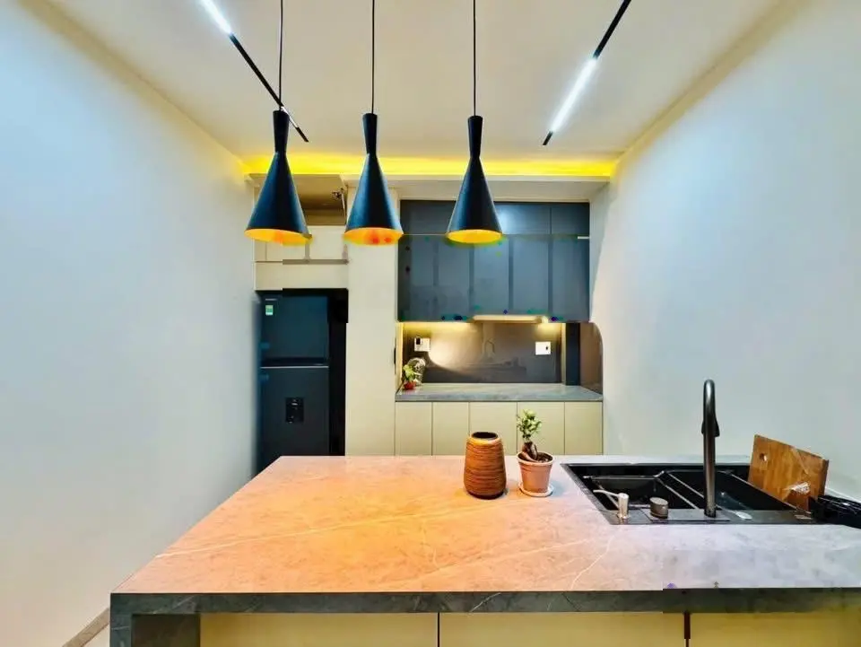 Thiết kế hiện đại - Lợi thế vị trí | nhà Tăng Bạt Hổ 42m2 | 2TẦNG | Giá 1tỷ580 | SẴN SỔ