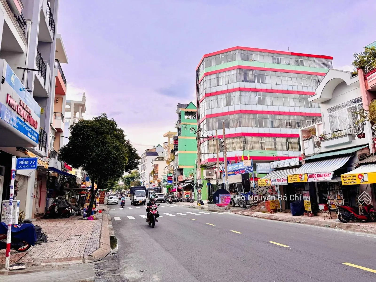 Ngay chợ Tân Hương 5x27m (cấp 4) giá 15 tỷ