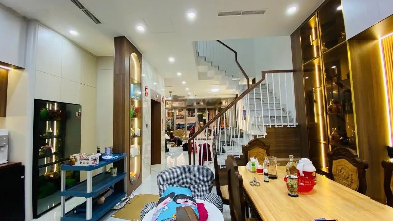 Căn nhà tâm huyết tại KĐT VCN Phước Long - full nội thất đẹp hiện đại - sổ hồng - giá chỉ 14, x tỷ