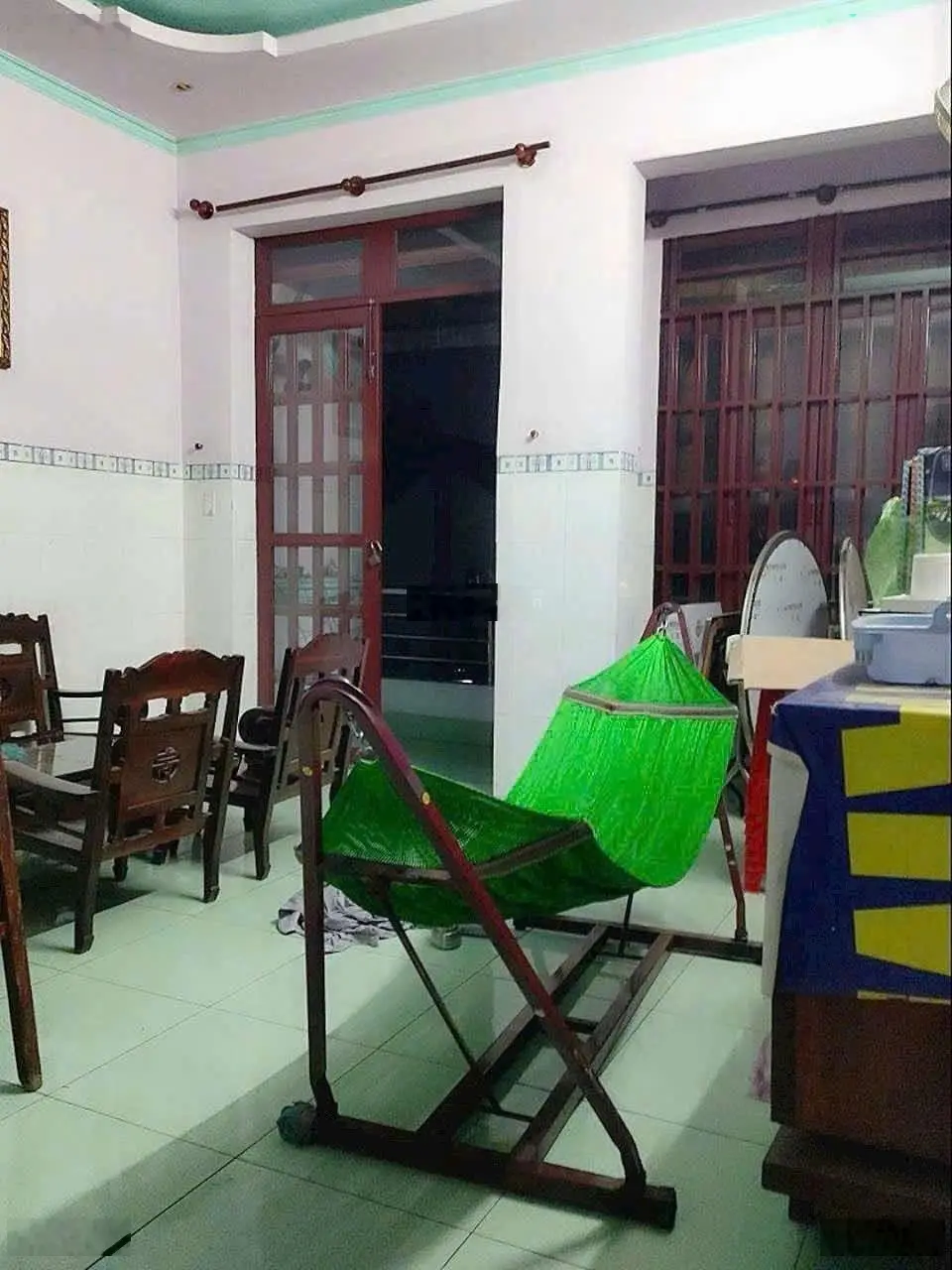 Nhà 1 trệt 1 lầu 98m . Sát bên đường Nguyễn Du