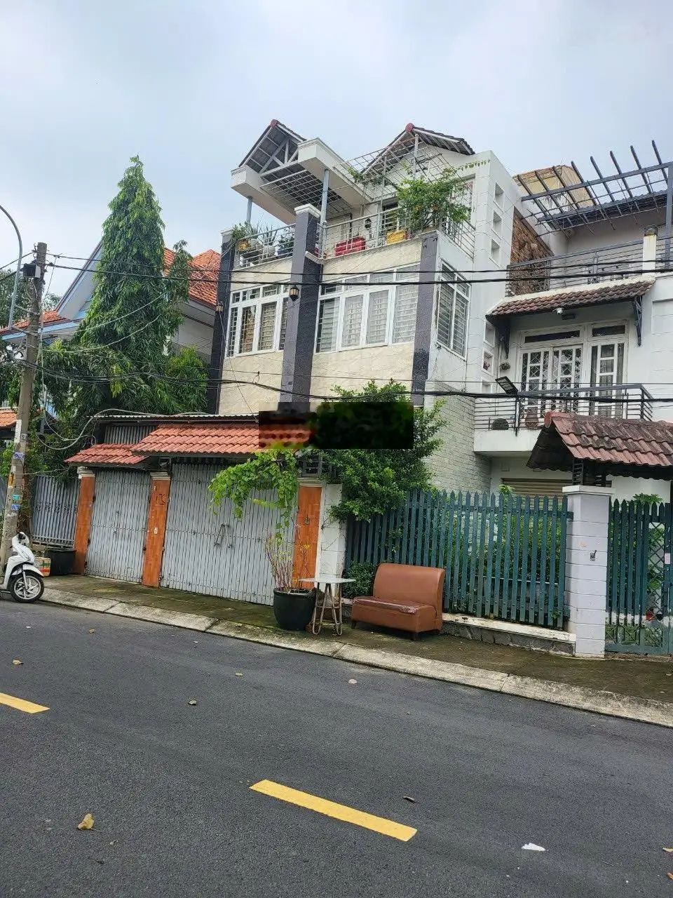 Biệt thự khu 88 căn Dương Quãng Hàm, p6, Gò Vấp, 6x21, 3 tầng xây mới, đối diện công viên Gò Vấp