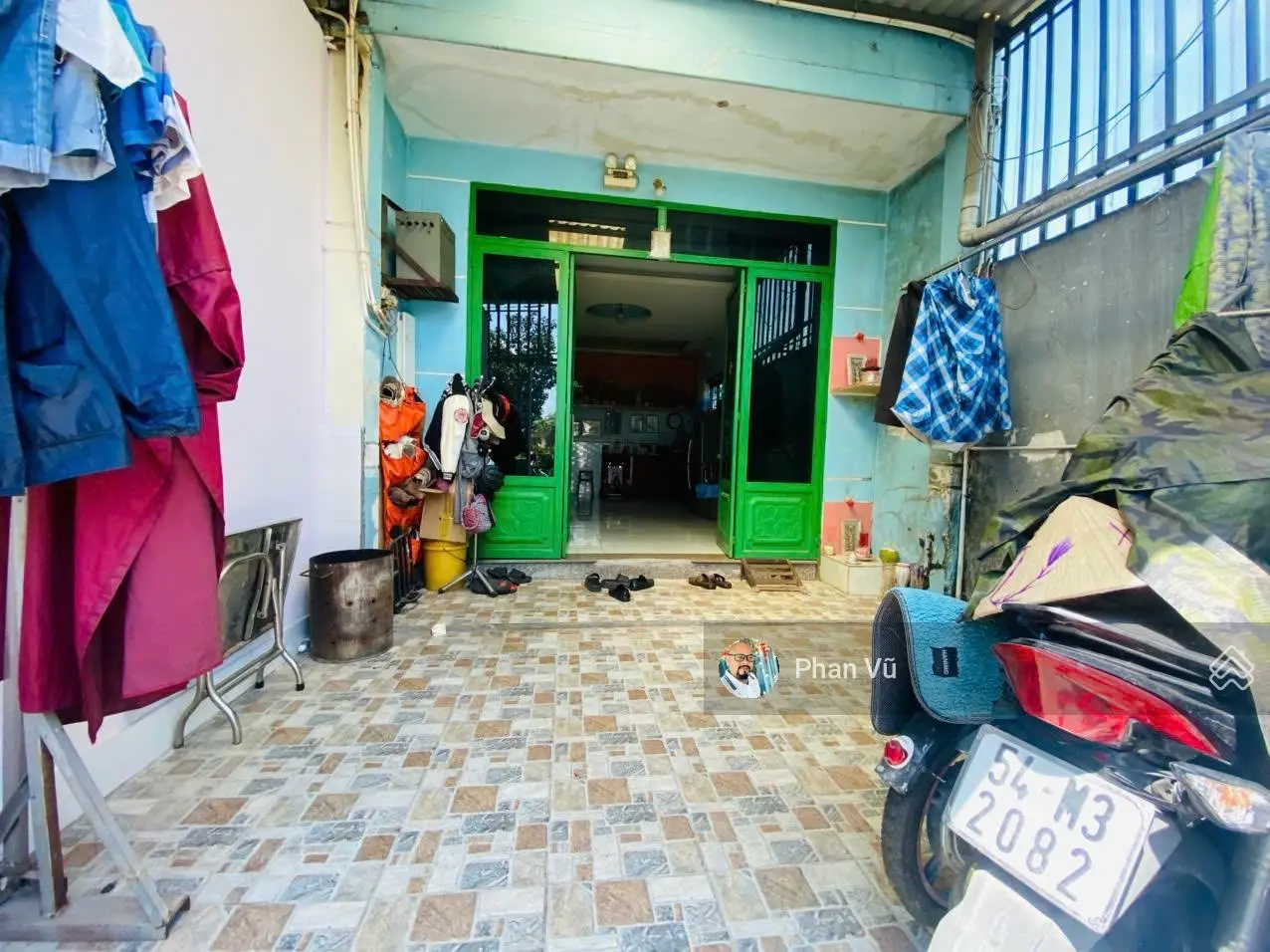 Nhà SHR 78.5m2. Lầu Trệt. Chợ Dĩ An 1. Giá: 2ty750. Lh: 0909 290 ***