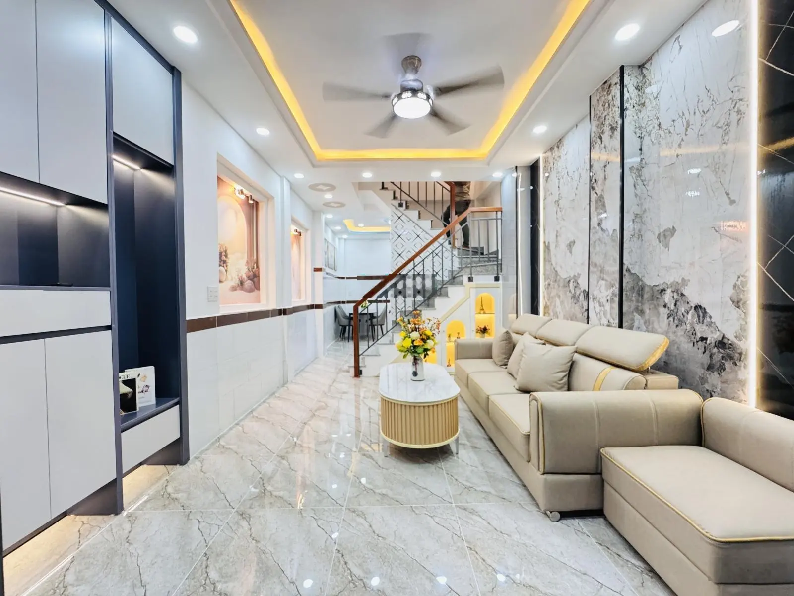 Bán nhà chính chủ đường 8m thông trục đường quang trung p14 gv