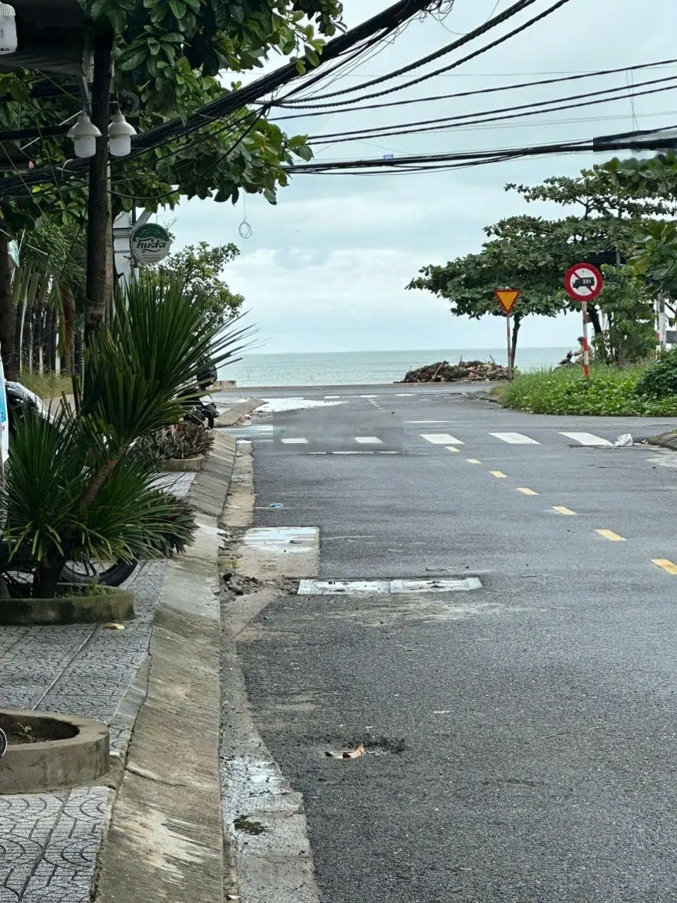 Chủ cần bán gấp nhà 2tầng kẹp kiệt đuờng lê văn thứ sơn trà TPĐN