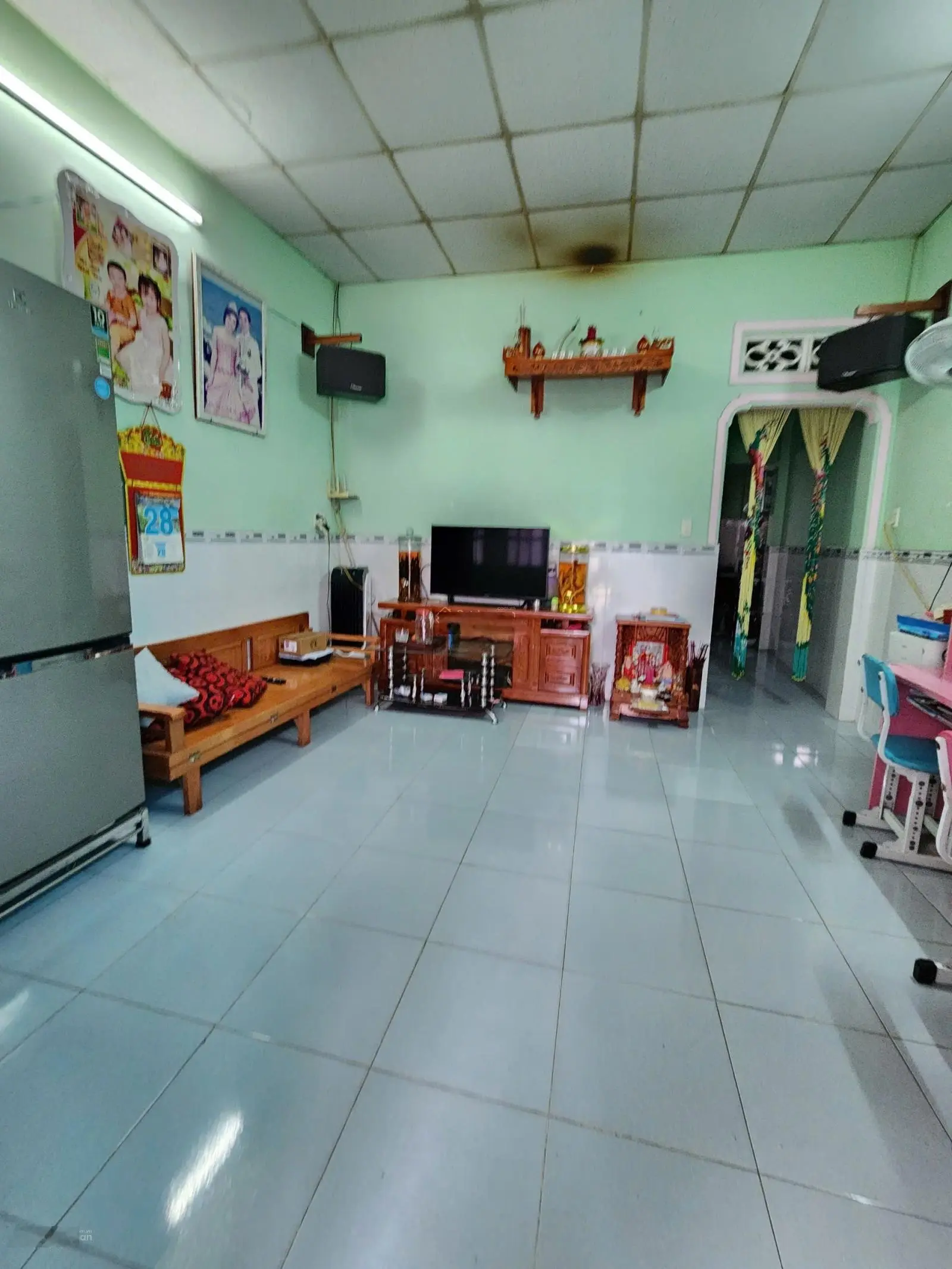 Nhà Trệt Lầu, Có Phòng Ngủ Dưới, Gần Trubg Tâm Hành Chính Dĩ An
