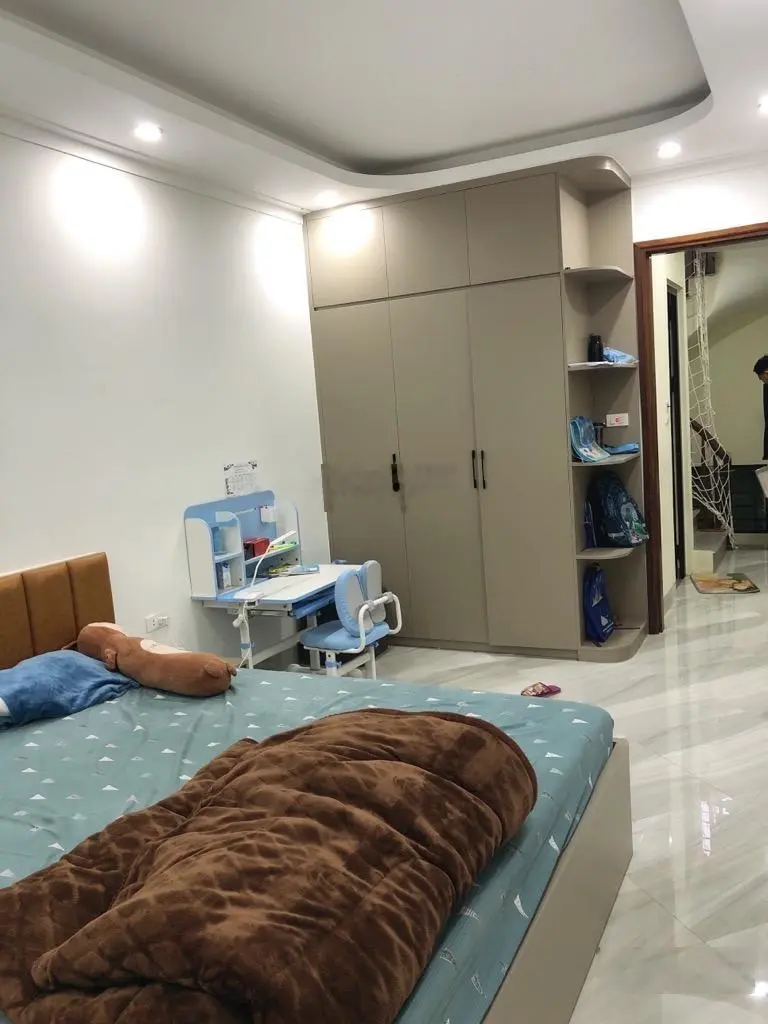 Hoà Bình 7 Minh Khai 29m 5 tầng không quy hoạch