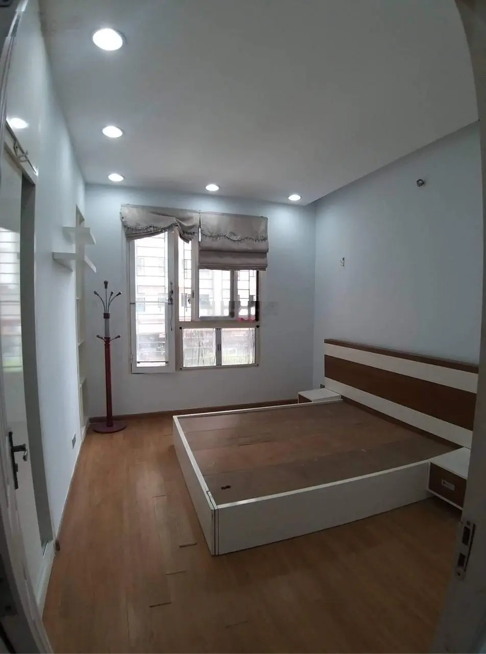 Cần bán căn hộ Era Town 97m2 - 3PN - Q7 chỉ 1,980 tỷ tặng ít nội thất cơ bản, đang có hợp đồng thuê