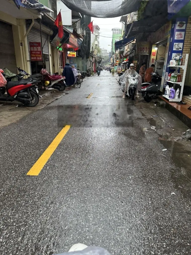 Nhà đẹp hoàng mai về ở ngay,tiện ích đầy đủ gần các trường đại học