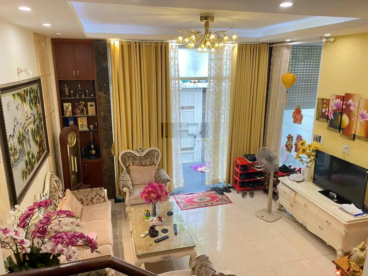 Bán nhà biệt thự giá tốt, nằm ngay trung tâm Sài Gòn Quận 3
