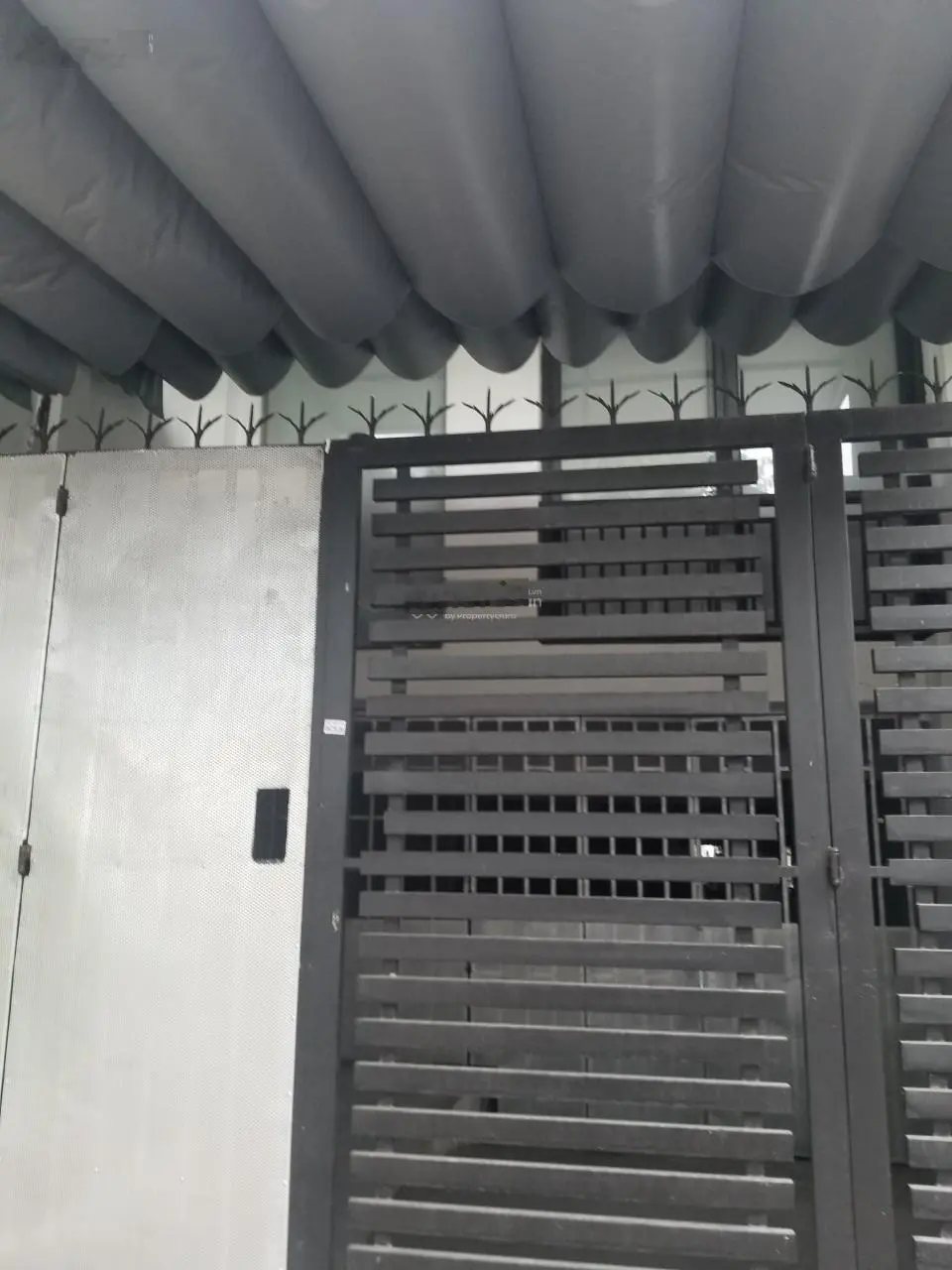 Bán gấp căn nhà 2 MT đường Chợ Lớn P11, Q6 DT 6*40 công nhận 240m2. Giá bán 26,5 tỷ. Nhỉnh 100tr/m2