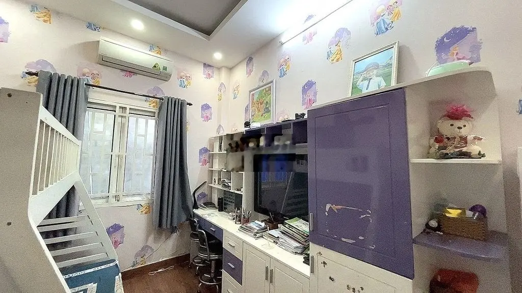 Hẻm ô tô 6m Phú Nhuận, ngộp bank 5 tỷ, 45m2, sổ vuông, 4 phòng ngủ