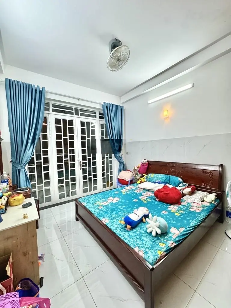 Sau lưng căn mặt tiền - nhà đẹp Lê Văn Việt Hiệp Phú Q9 - 6.7 tỷ - 69m2 - 5PN - xe hơi tới nhà