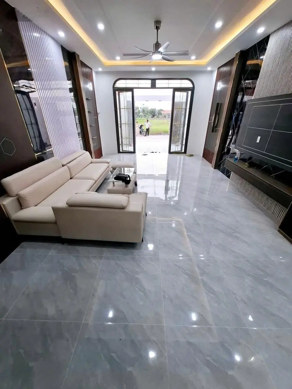 Bán nhà riêng tại Đinh Đức Thiện, 21,5 triệu / m2, 130 m2, 3PN, 3WC, Bình Chánh, HCM