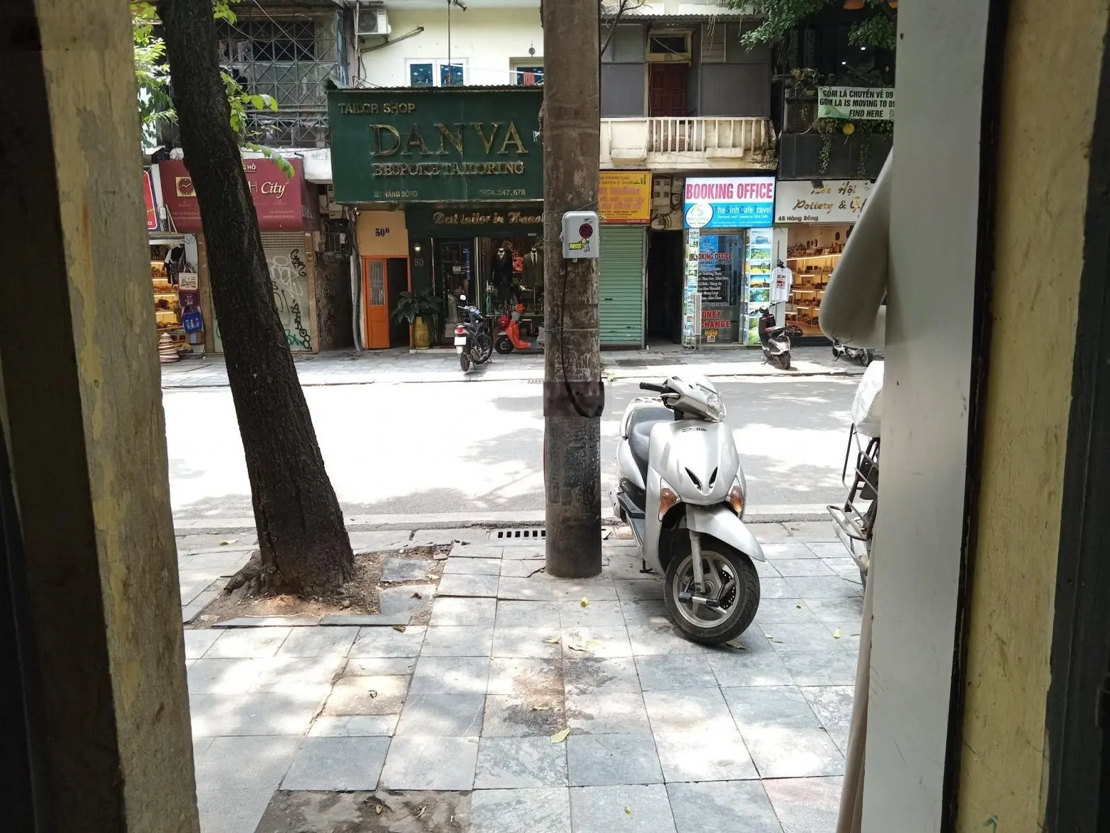 Bán nhà mặt phố Hàng Bông giáp Hàng Gai DT 385m2 x MT 14.5m, Giá 189 tỷ