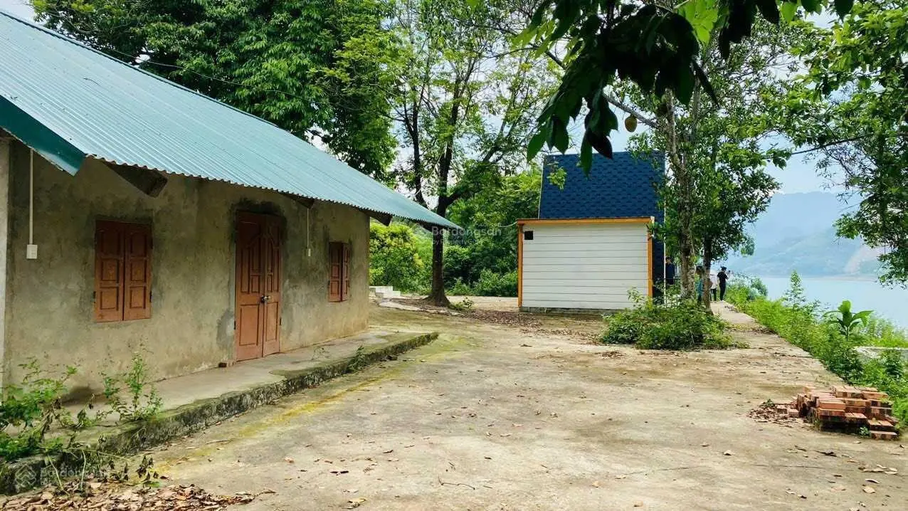 Quá đẹp cho 1 siêu phẩm, tổng diện tích sử dụng 3500m2 có 400m2 đất ở tại Đà Bắc, Hòa Bình