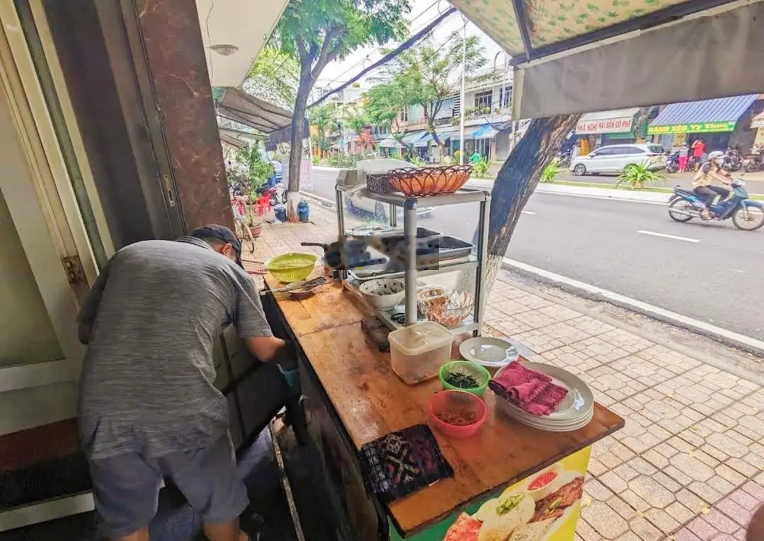 Nhà 3 tầng 2 mặt tiền Trần Phú - sát bệnh viện Vinmec Nha Trang