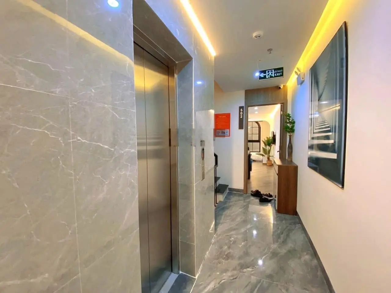 Bán CCMN, Mễ Trì Thượng, oto đỗ cửa, 72m2 x 7 tầng, mặt tiền 7m - Giá 16.8 tỷ có thương lượng