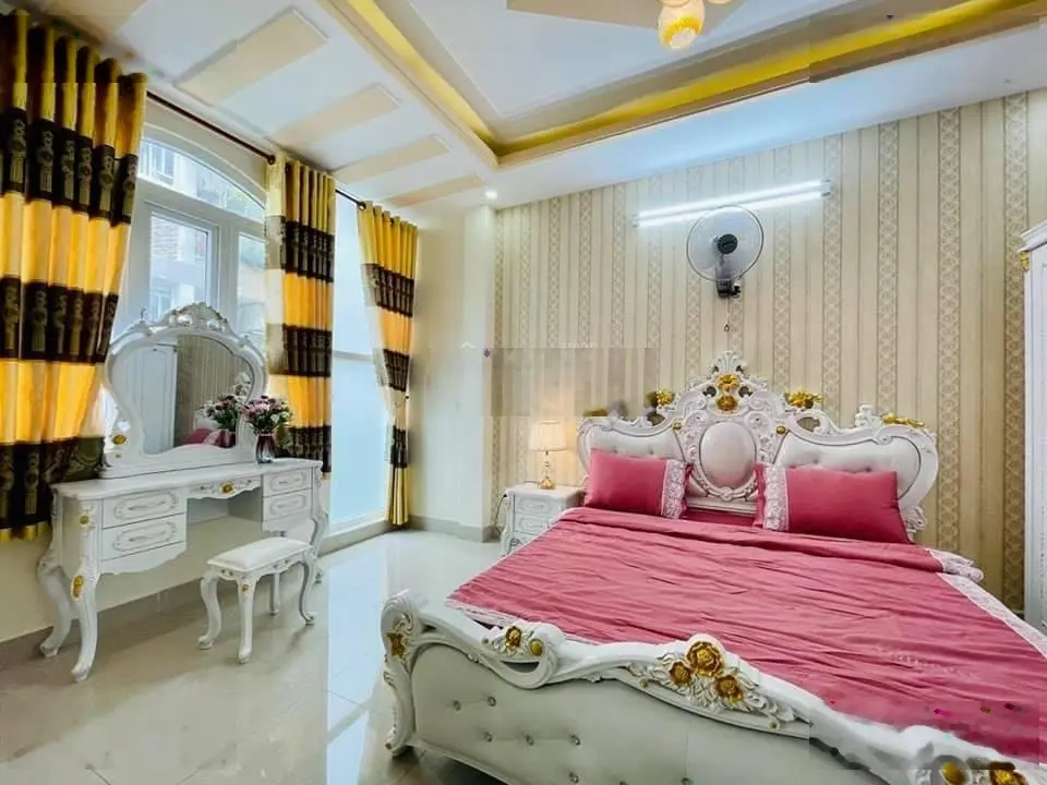 Bán gấp nhà riêng 4PN, 3WC, 60m2 tại Bình Thành, Bình Hưng Hòa B, Bình Tân, 5,3 tỷ