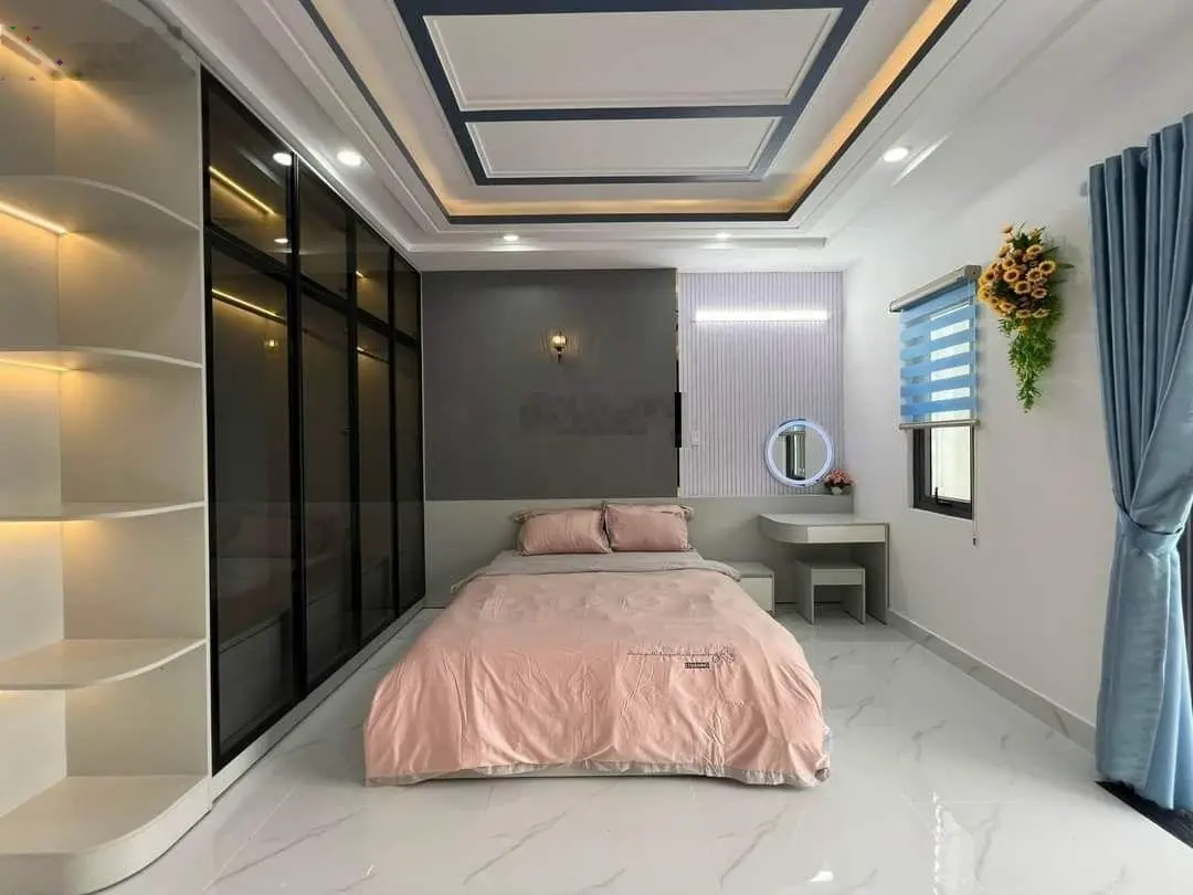 Cần bán khách sạn 8 tầng vị trí đắc địa đường Võ Thị Sáu, p.Thắng Tam. Tp.Vũng Tàu, giá siêu đầu tư