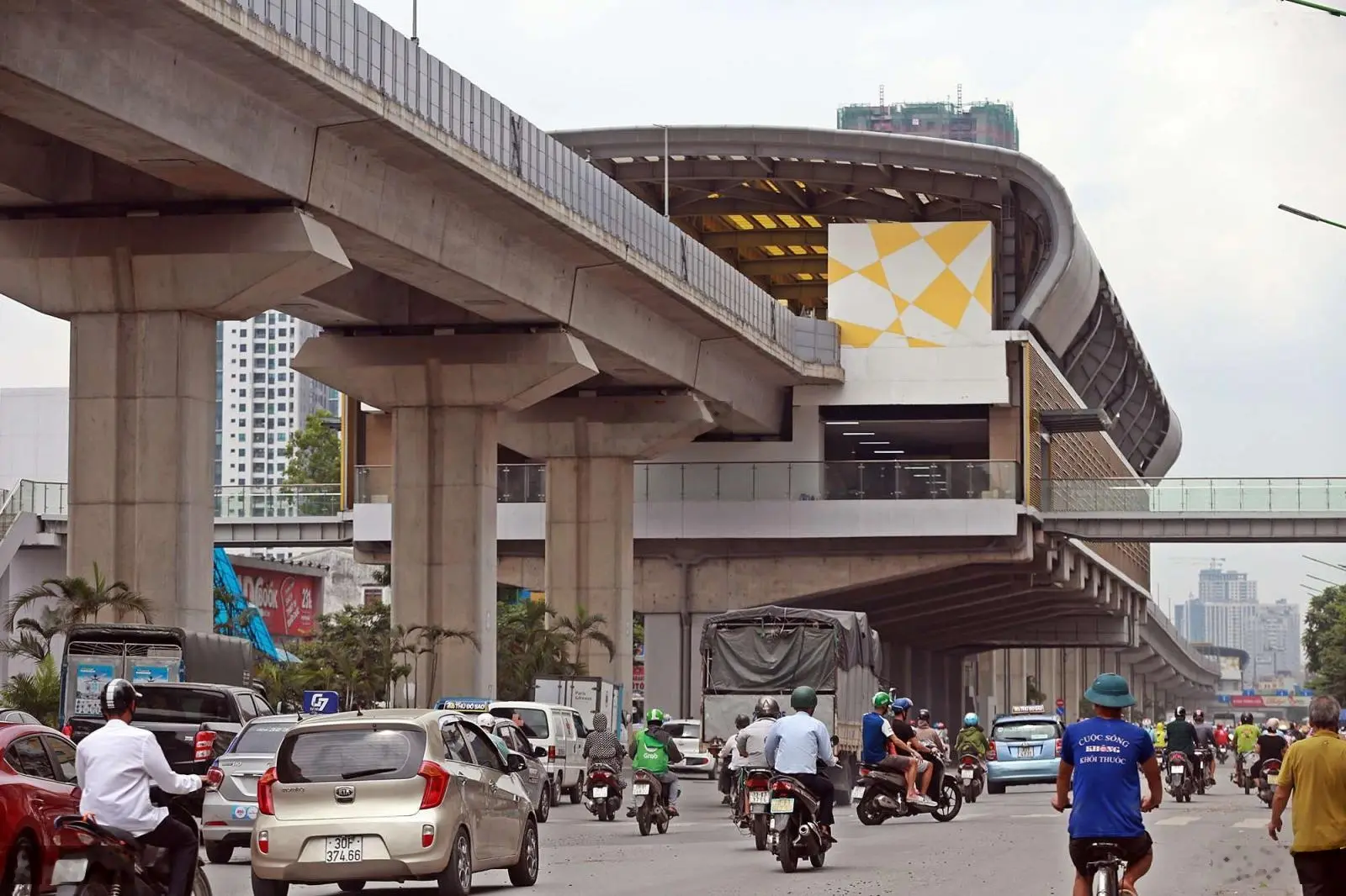 Bán nhà HIẾM Trần Phú Hà Đông - Oto tránh nhau - DT 55m2 - MT 4m - Giá 13,5 tỷ