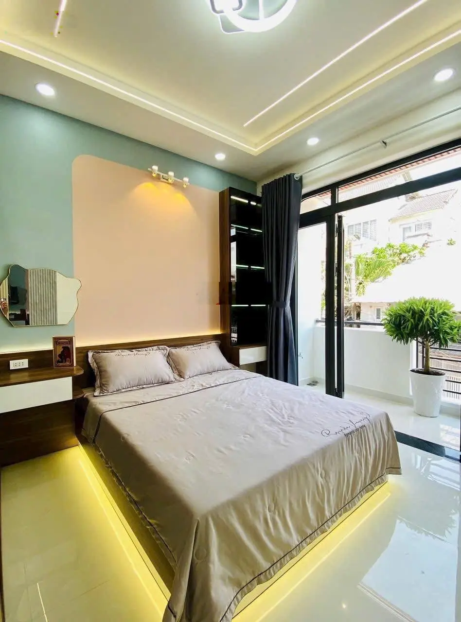 Bán nhà cạnh chợ Hóc Môn - Trưng Nữ Vương, Thị Trấn Hóc Môn / 72.5m2 / Giá 2 Tỷ 180 (Sổ Hồng Riêng)