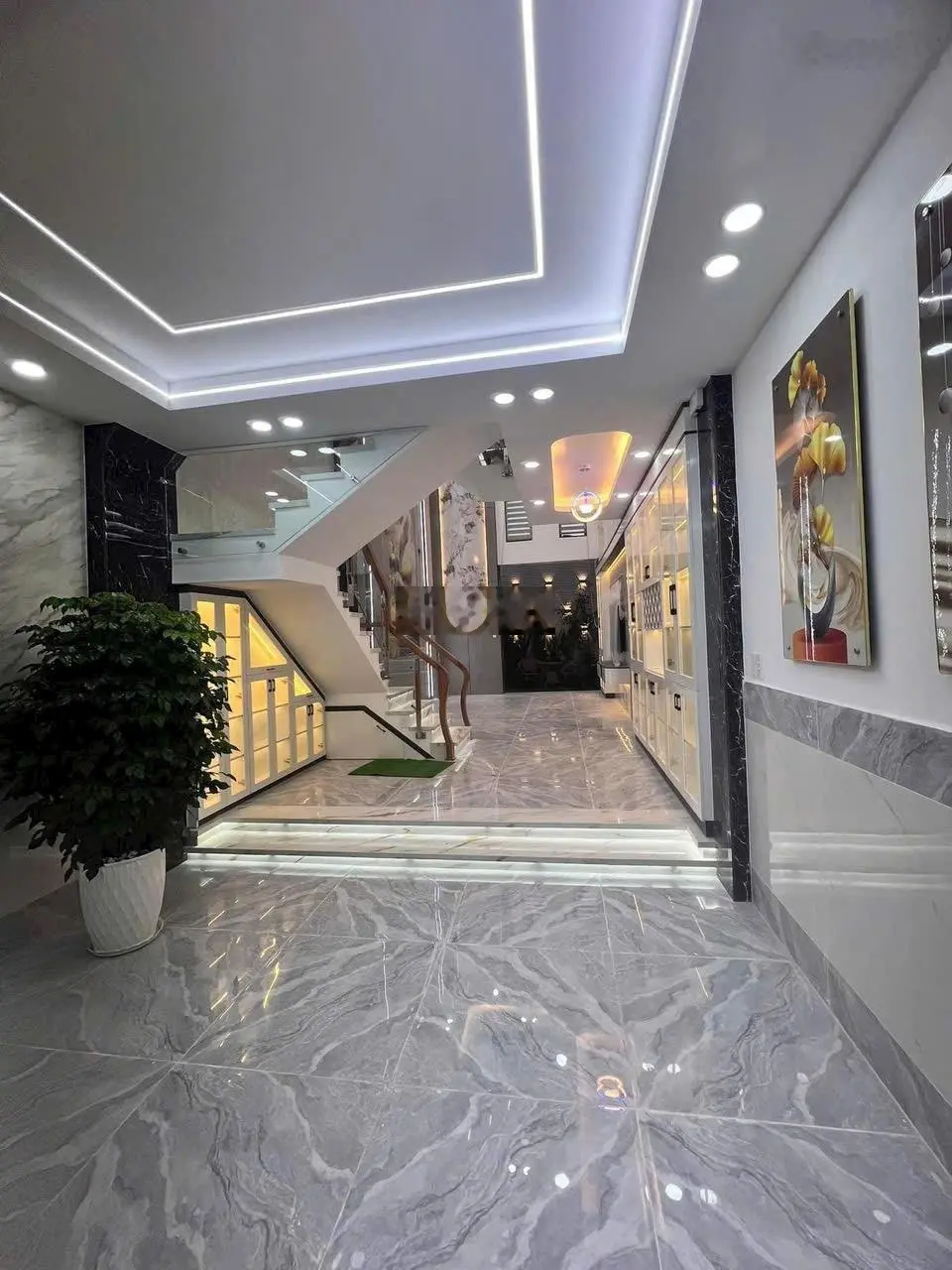 Nhà hẻm Trường Chinh, Tân Thới Nhất, DT: 4x18, trệt, lửng, 3 lầu