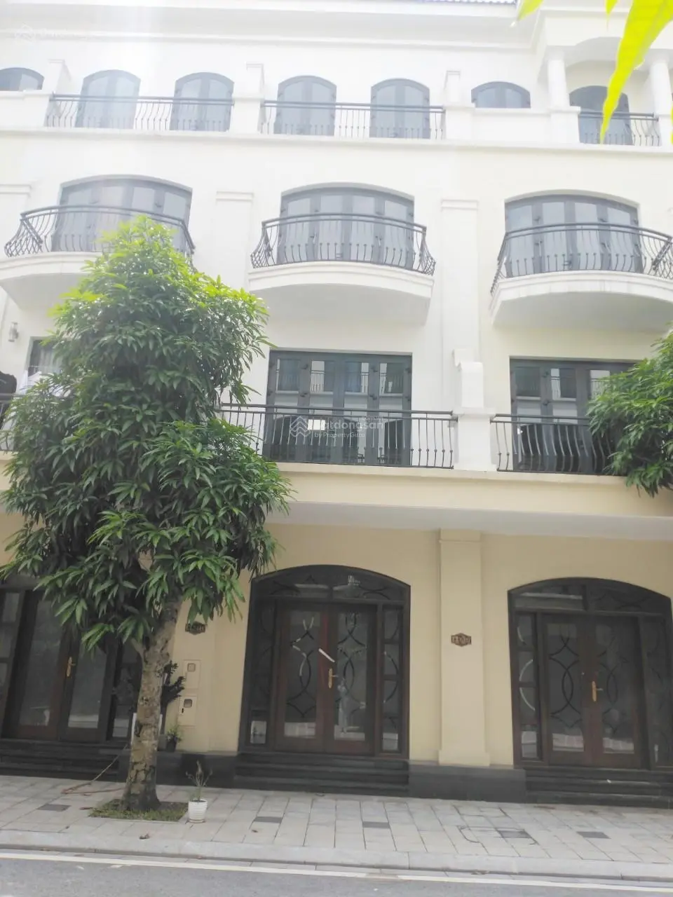 Duy nhất căn Chà Là rẻ nhất thị trường xây dựng 190,6 m2 - 4 tầng 1 tum tại Vinhomes Ocean Park 2