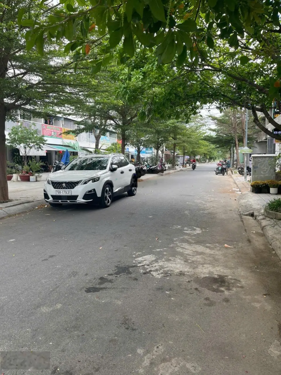 Shophouse chung cư CT1 HUD Phước Long 60,7m2 hướng Đông Nam giá 1ty820