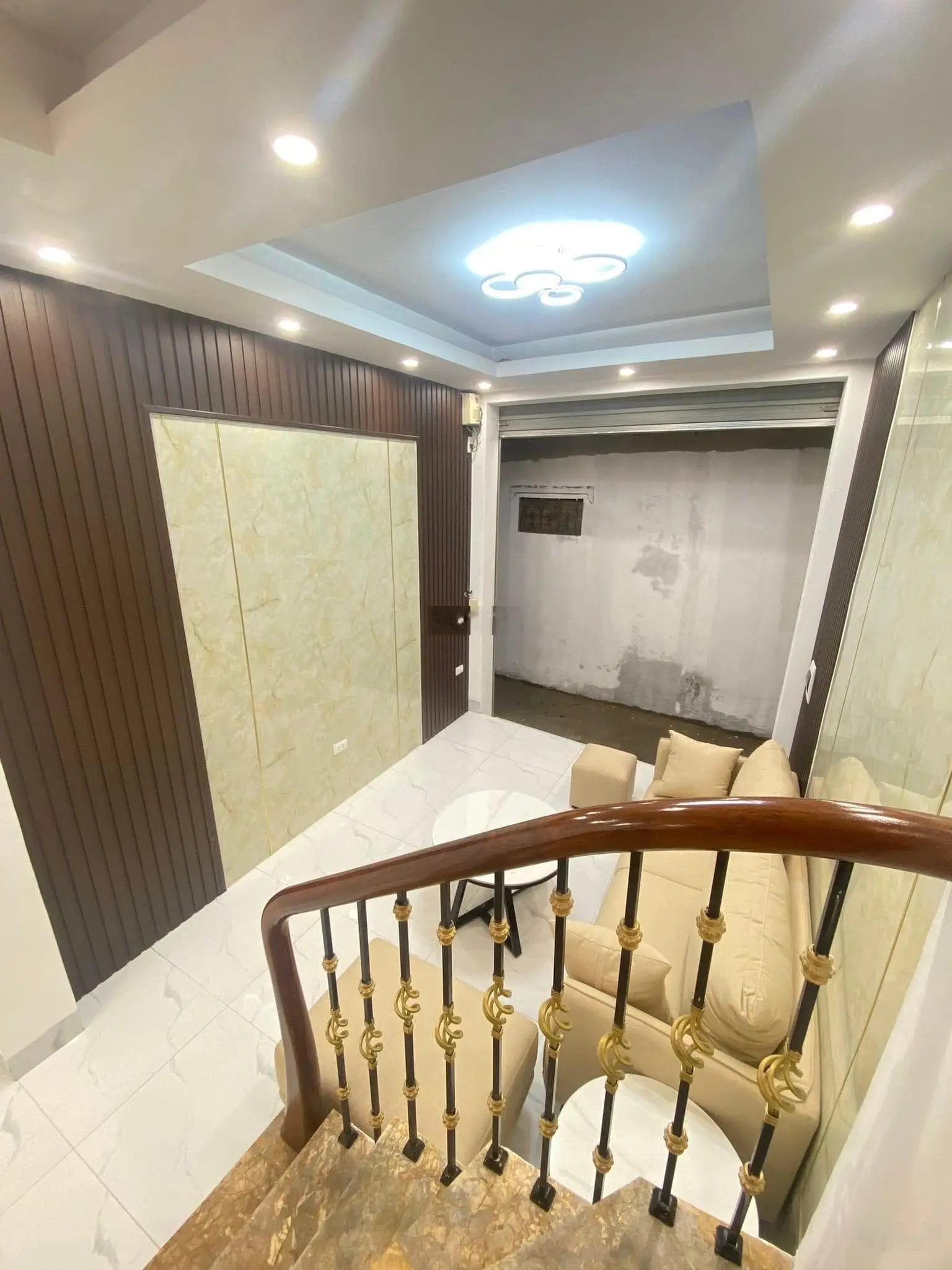 Hàng hiếm - hộ khẩu Tây Hồ - 50m ra phố - ngõ nông