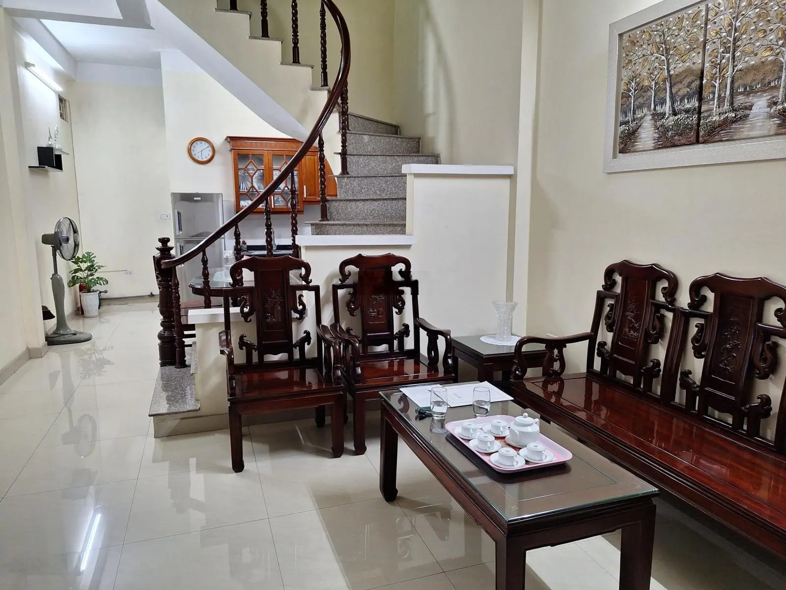 Hiếm! Dân xây! Ngõ thông ô tô 7 chỗ, 3 nhà ra phố Hồng Tiến Bồ Đề, 45m2 xây 4 tầng full nội thất