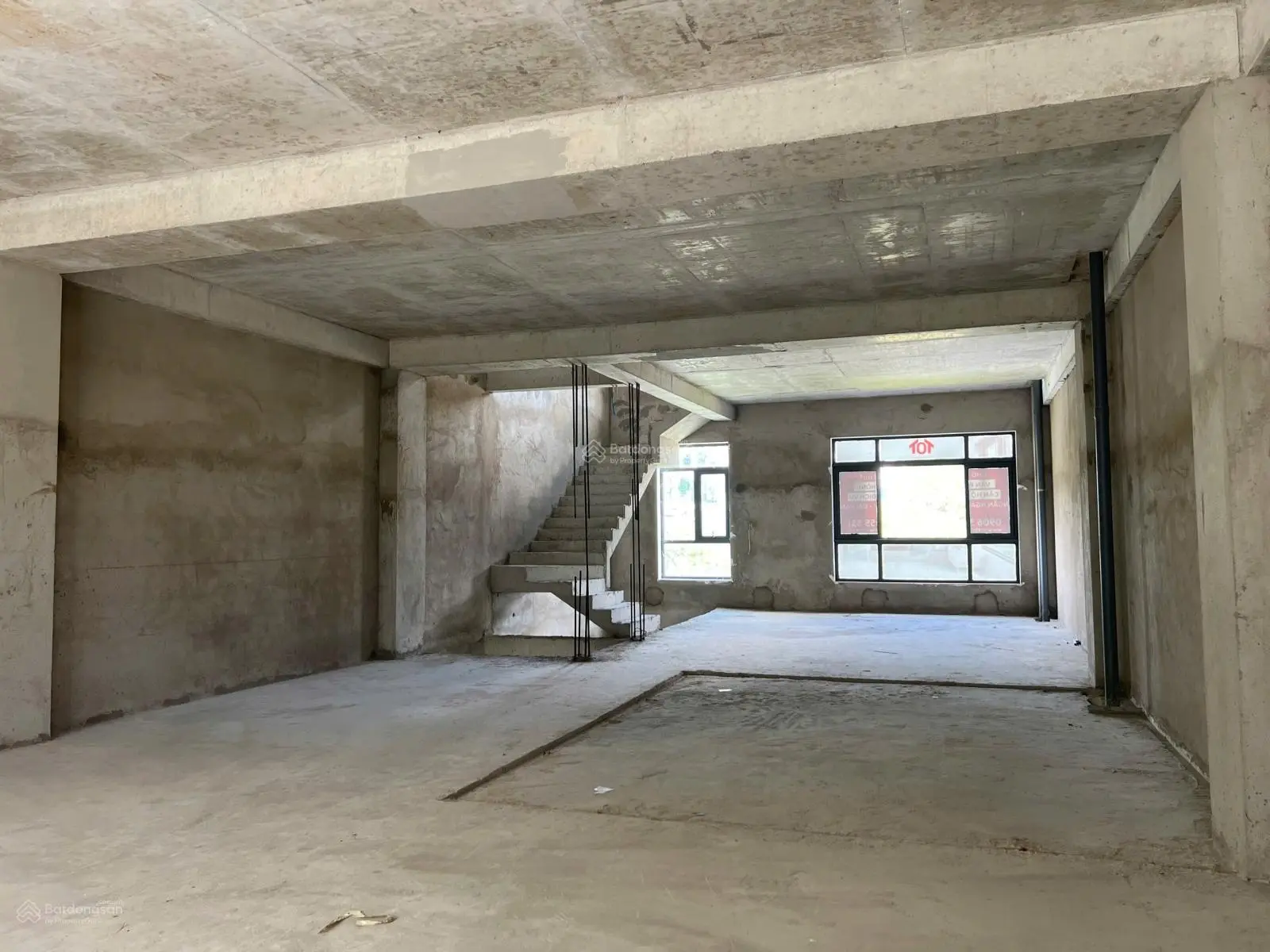 Cần bán gấp nhà view công viên - KDT Vạn Phúc - 7x22m - Vị trí đẹp bên cạnh trung tâm thương mại