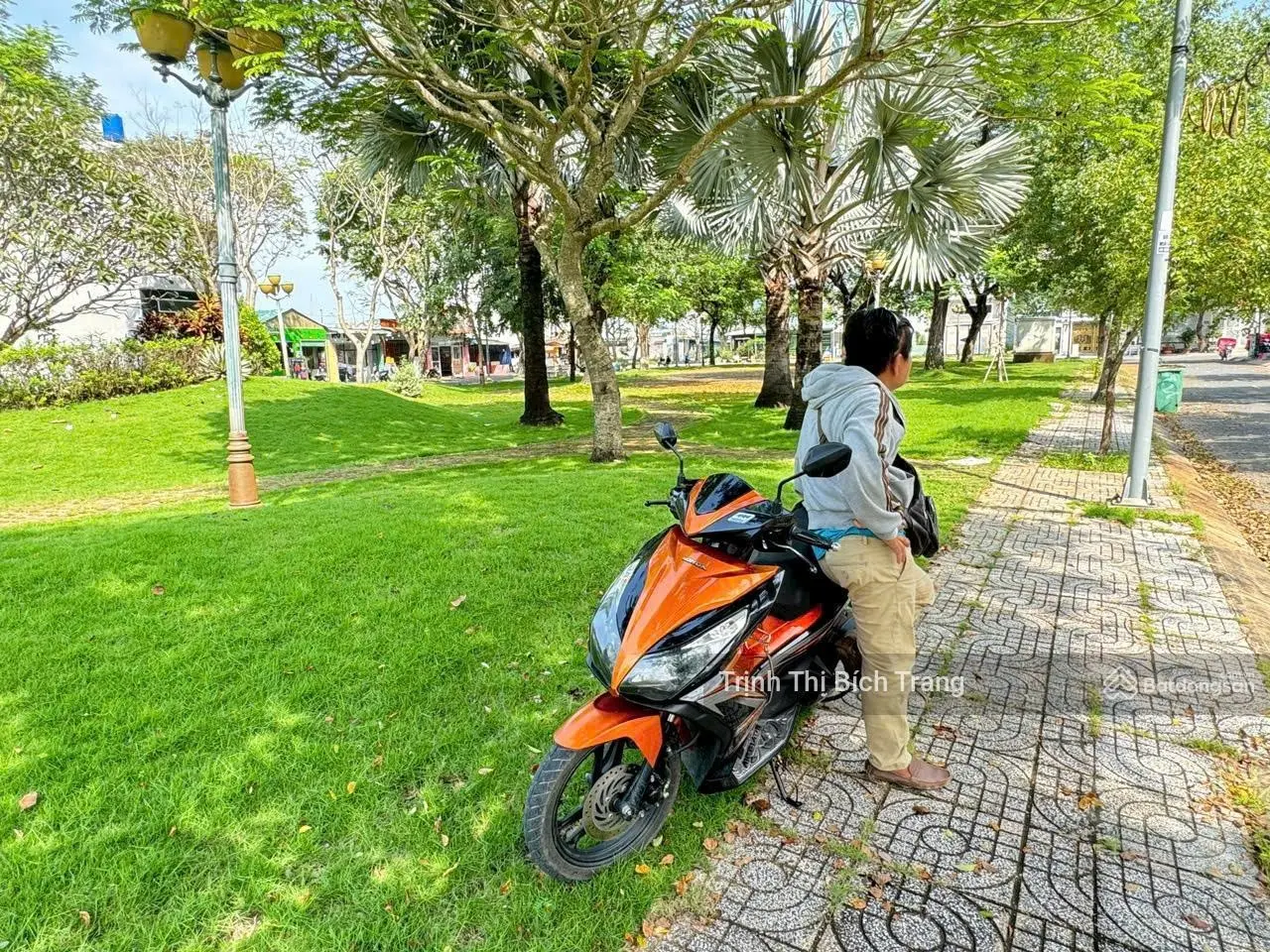 Ngộp vốn bán gấp lô đất ngay trong KDC Đ. Phan Văn Mảng gần trường cao đẳng Long An Giá 680tr/120m2