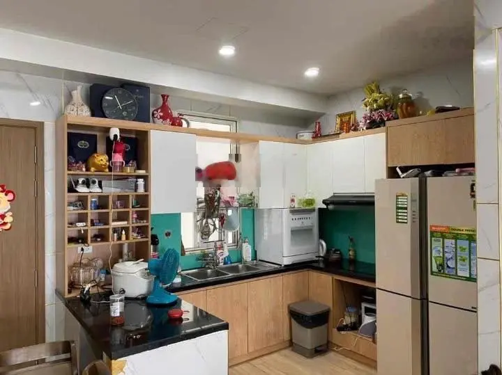 Bán căn hộ RichStar, 3PN, 93m2, Block RS7, nội thất, hợp đồng cọc, giá: 3 tỷ 7, bao hết