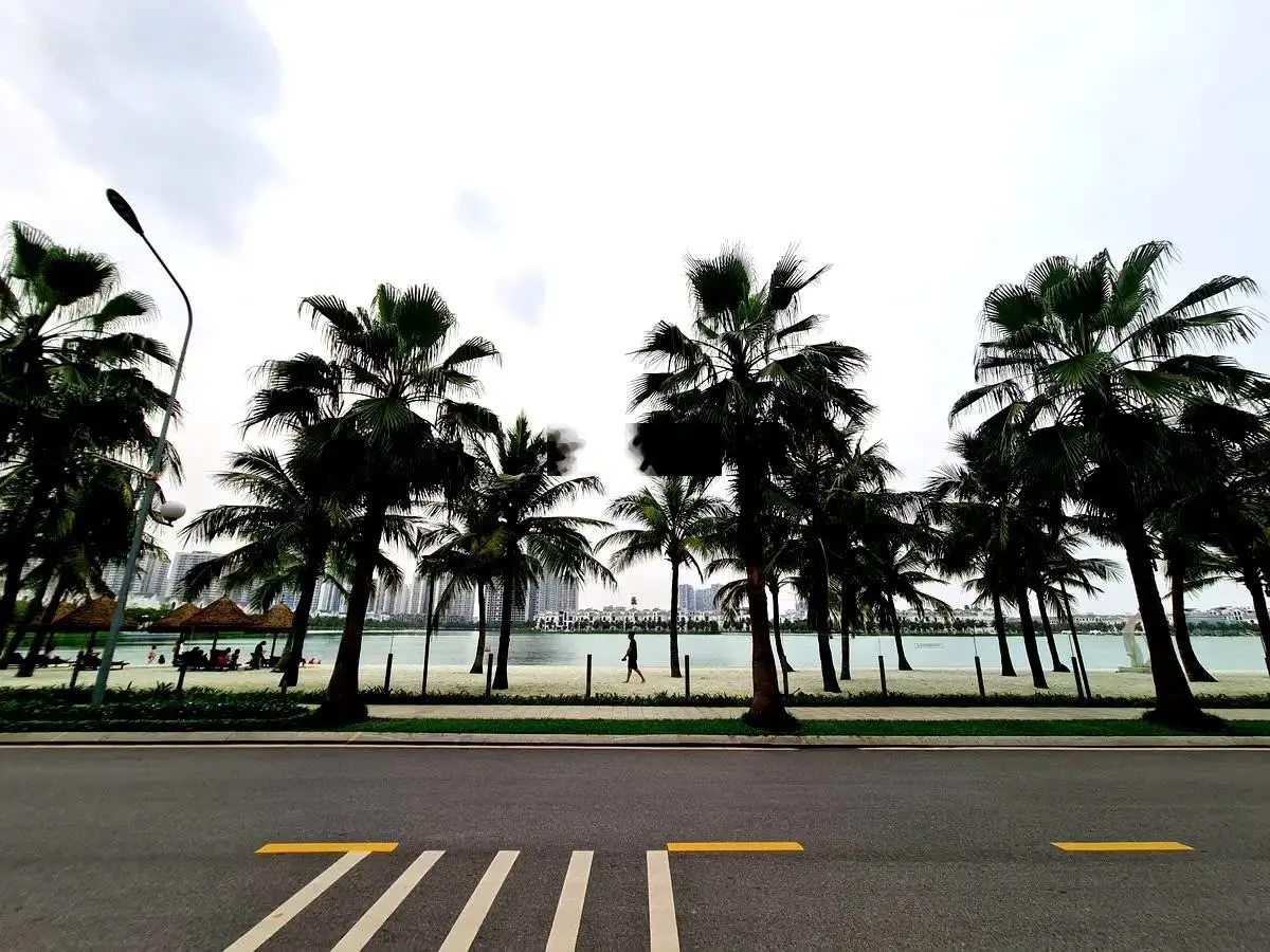 Bán biệt thự mặt hồ 24.5ha Vinhomes Ocean Park, KD đa dạng, không gian sống lý tưởng, 274m2, 88 tỷ