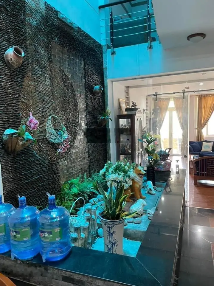 Khu sân bay 4,5 x 20m 1 hầm 5 tầng - ô chờ thang máy (không lộ giới)