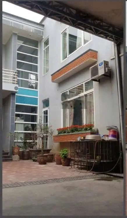 Bán đất tặng nhà mặt đường Thống Nhất gần bến xe, chính chủ. LH: 0913286950 hoặc 0983112234