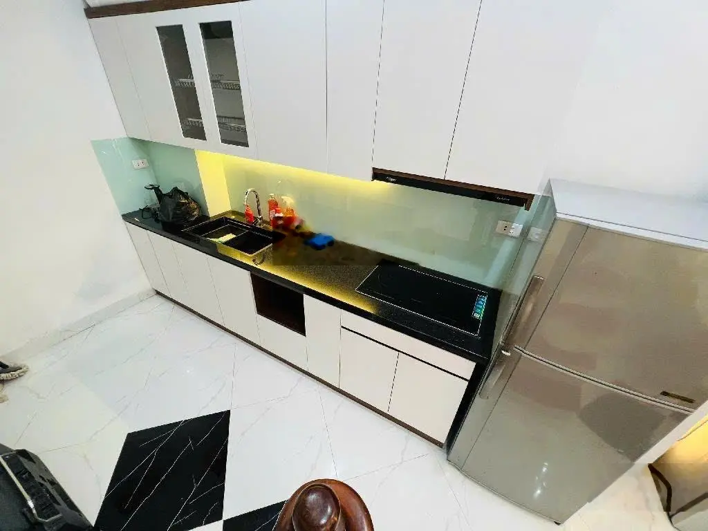 Bán nhà Kim Mã, nhà đẹp, thiết kế tỉ mỉ, sang trọng, tặng full nội thất. 33m2 5 tầng