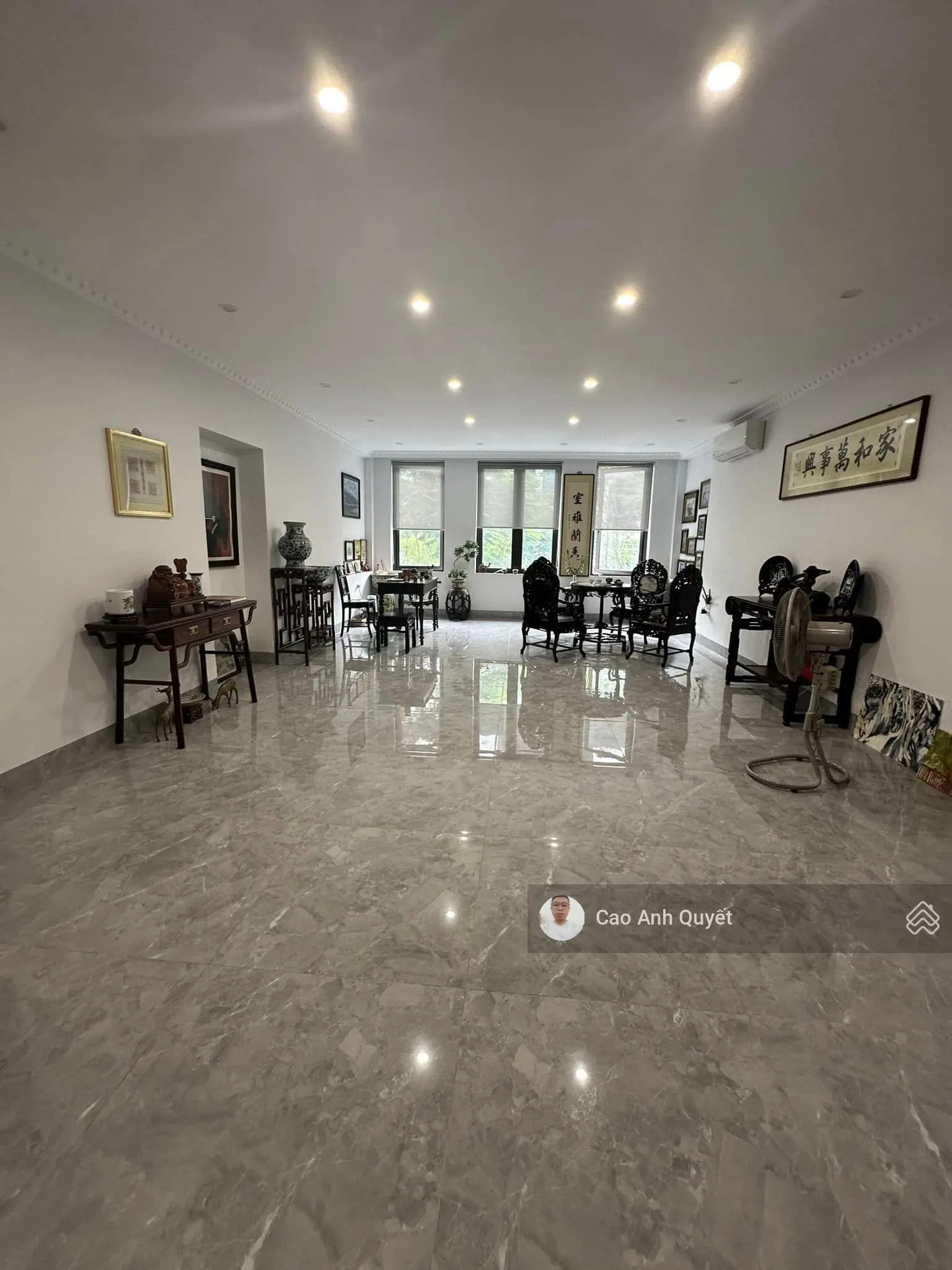 Bán nhà 68m2 7T mặt phố MT 5,5m vỉa hè quận Cầu Giấy 55 tỷ Lạc Long Quân